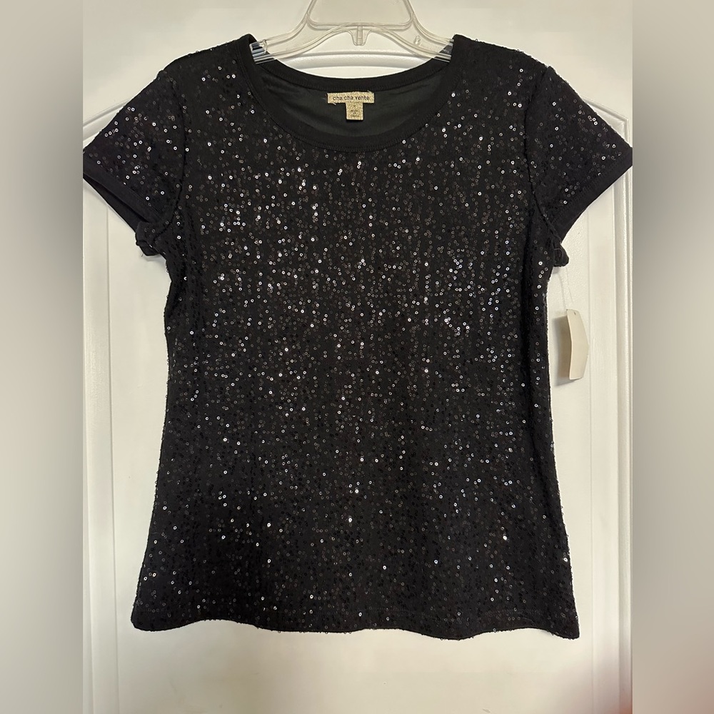 Women’s sequined t shirt